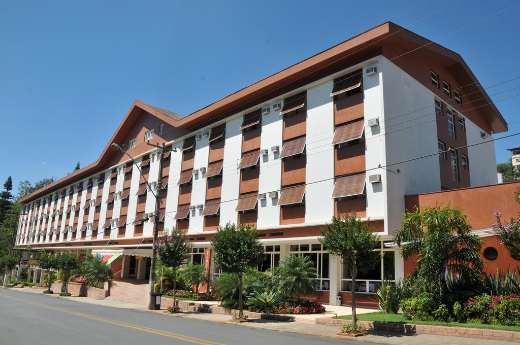 Hotel Majestic Águas de Lindóia Exterior foto